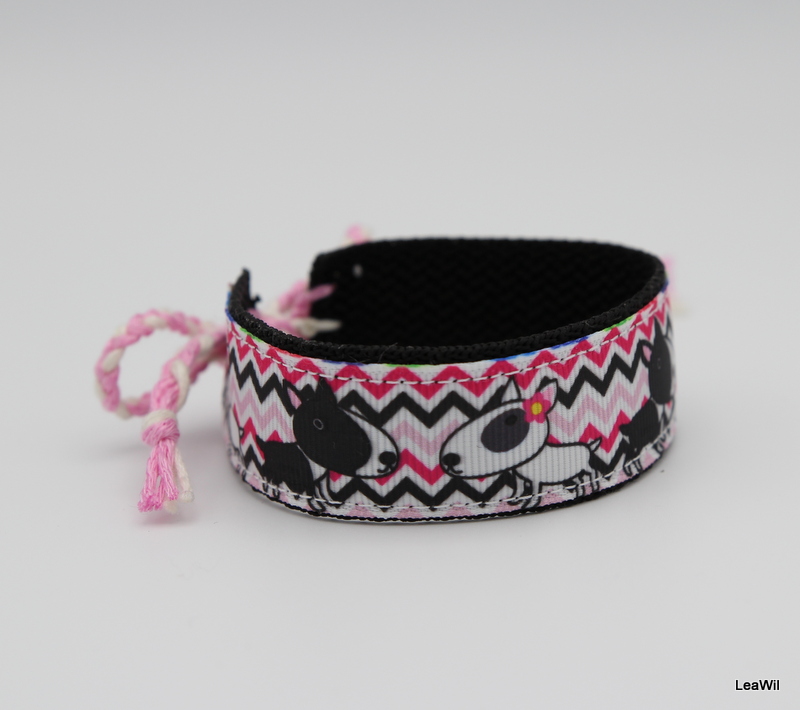 Náramek 2,5 cm bullík / minibullík