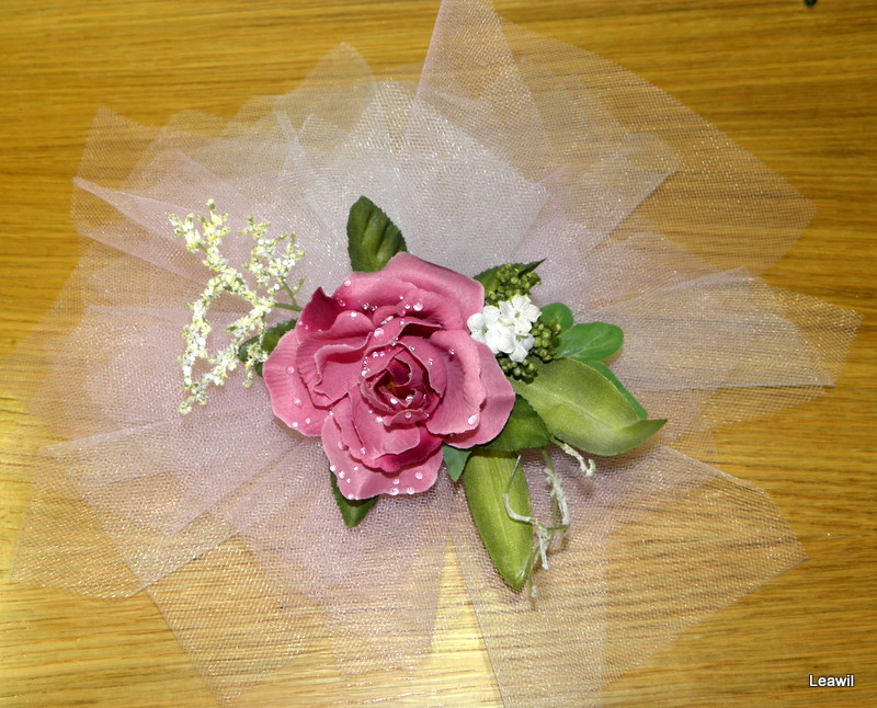 Závojová ozdoba tyl fial