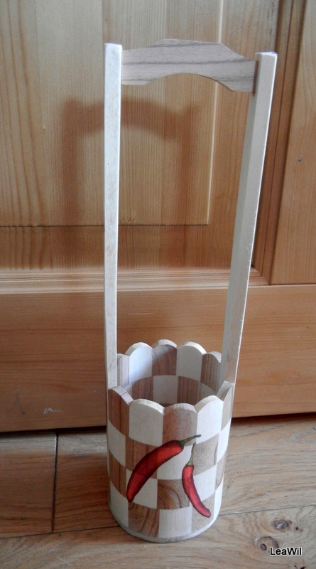 Nosič na víno - dřevěný, chilli