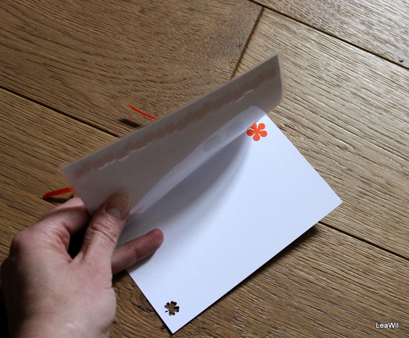 Čtyřlístkové přání s pruhem oranžové