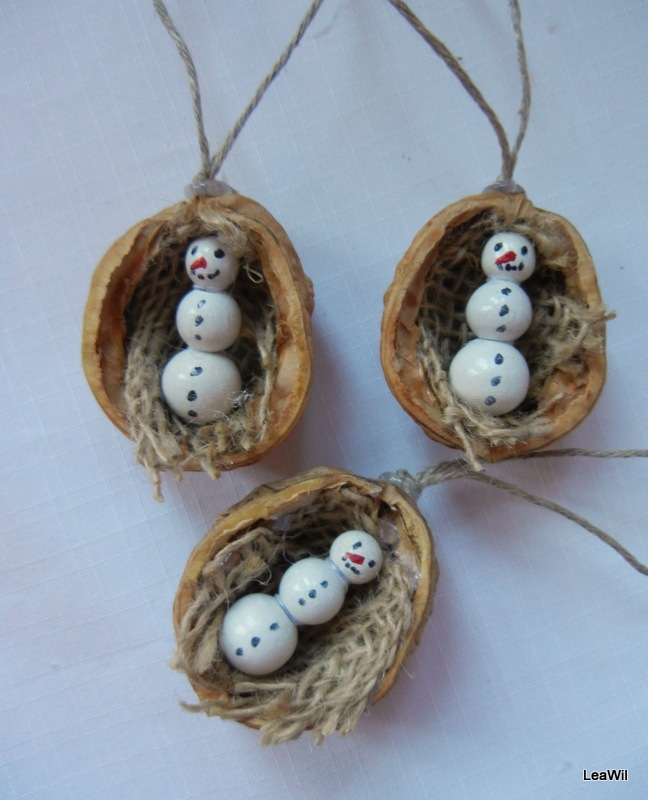 Sněhulák v oříšku vysoký