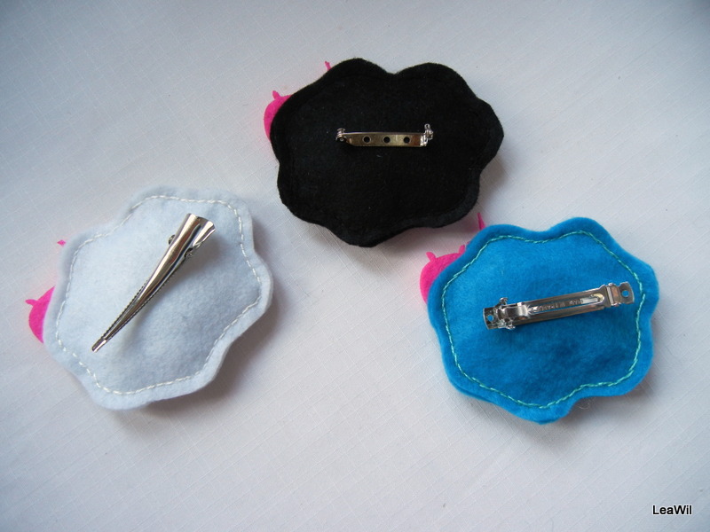 Jednorožec bílý - brožka/spona filc