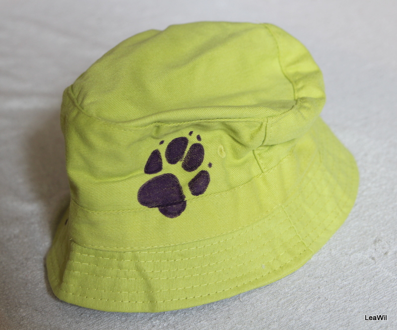 Klobouček dětský sv.zelený s fialovou