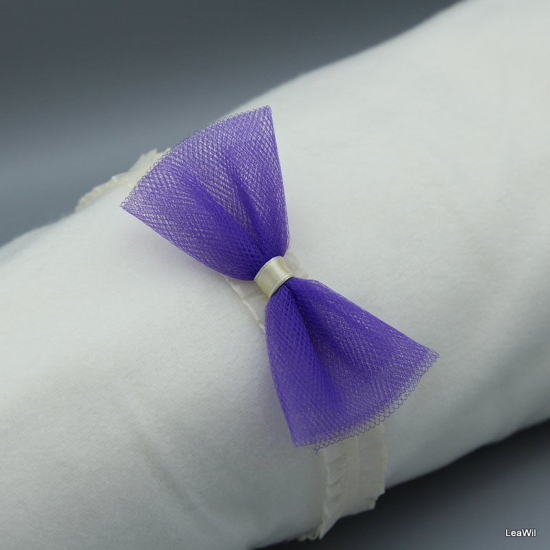 Čelenka fialová mašle