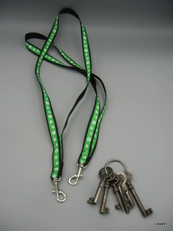 Klíčenka na krk 1,5 cm tm zelená