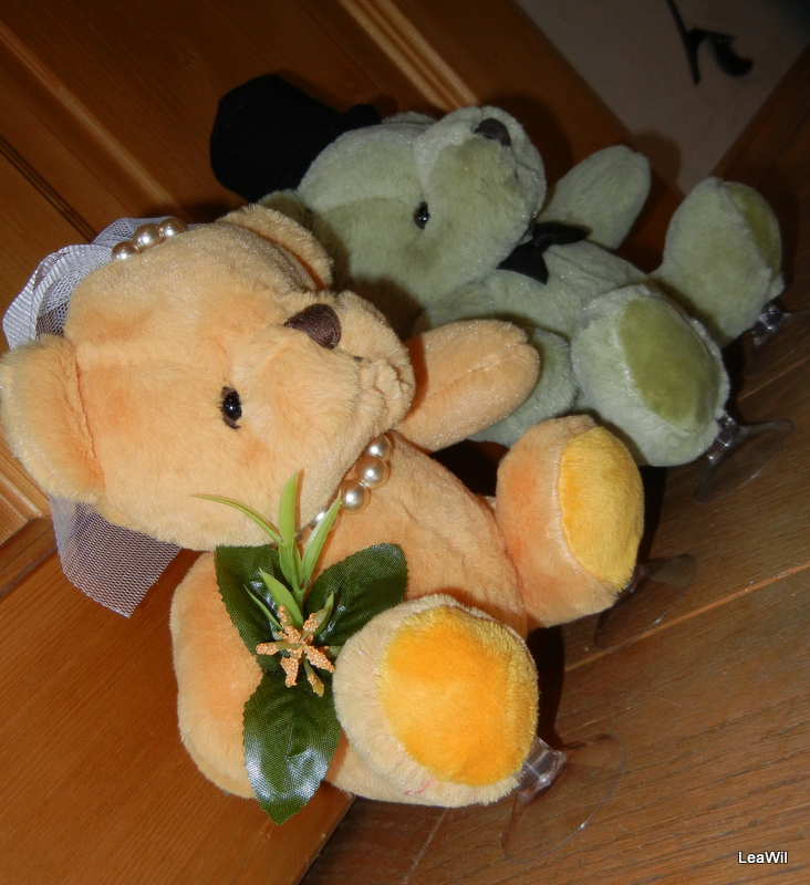 Plyšoví medvědi barevní