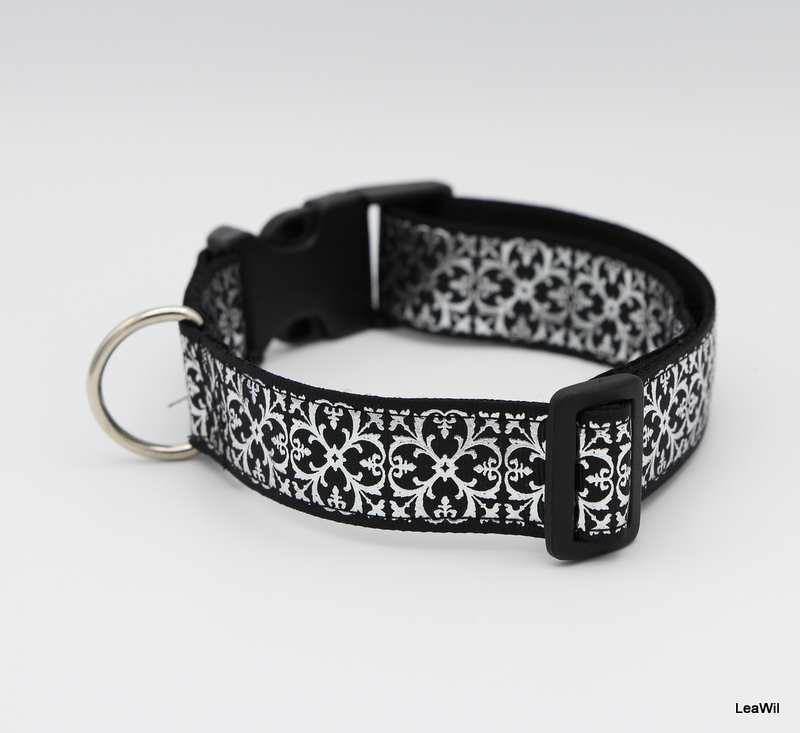 Obojek ryps 2,5 cm černý stříbrný hrubší