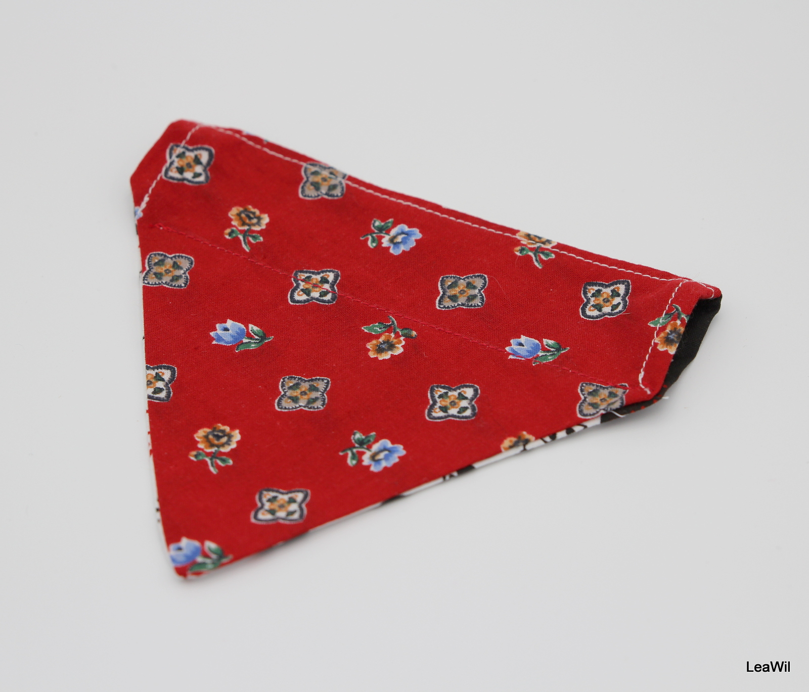 Šátek na obojek 2v1 XS kočky červ