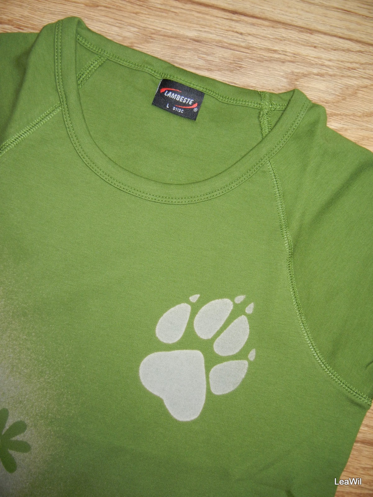 Tričko s krát.rukávem L tlapky květ avokádo