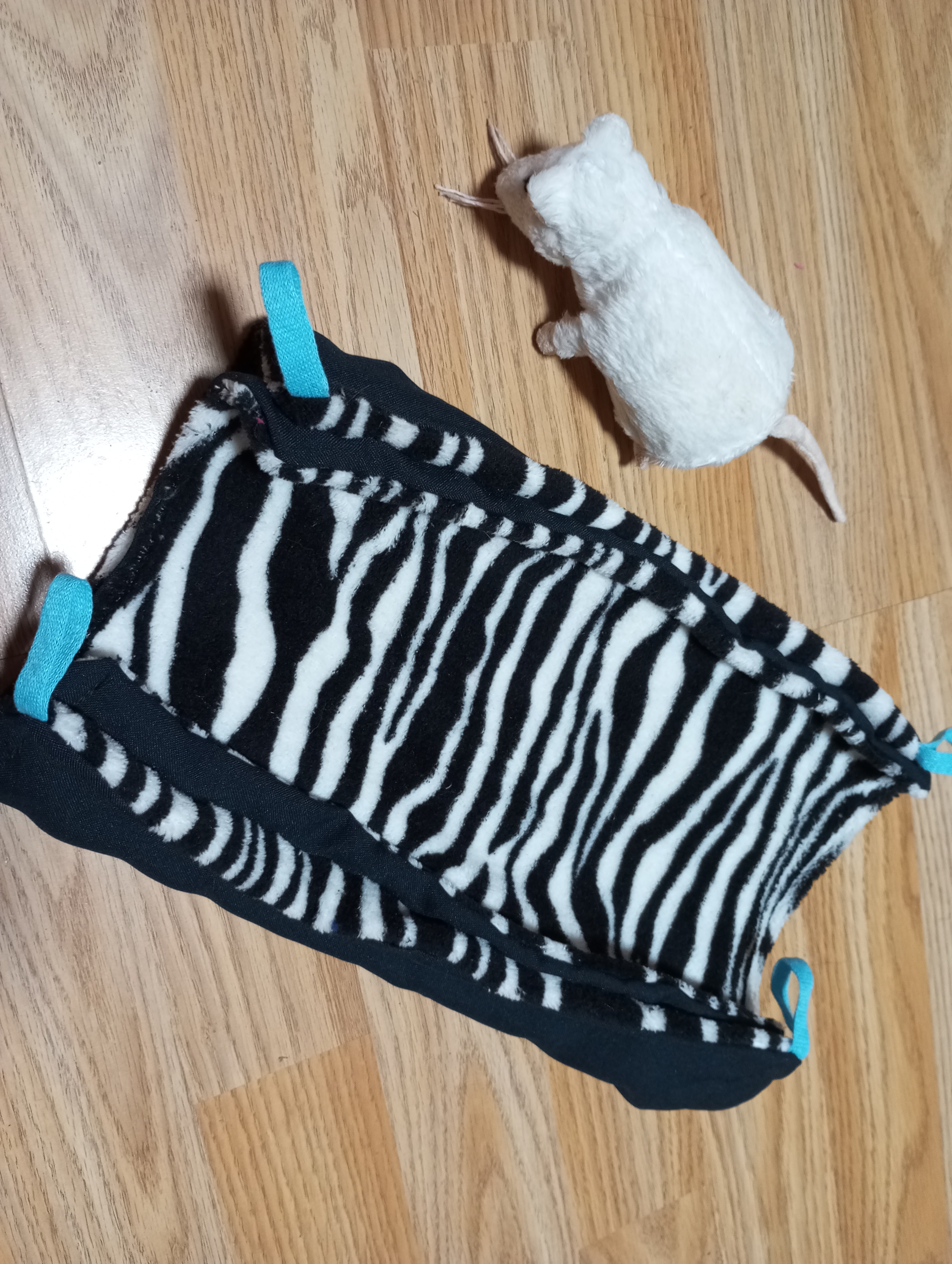 Tunel U coral čb zebra 