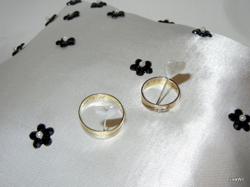 Polštářek - kvítkovaný