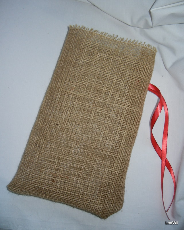 Jutový pytlík červená stuha