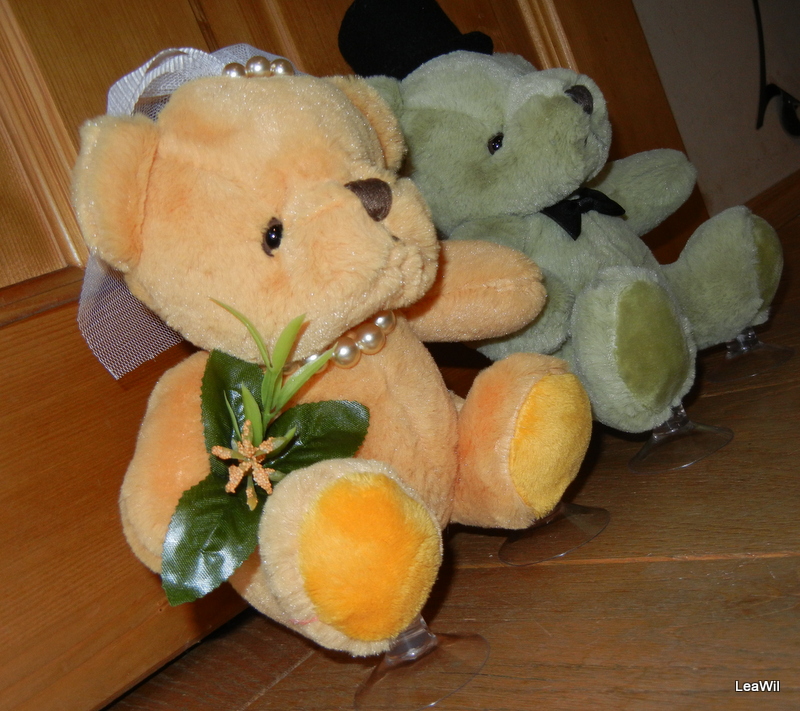 Plyšoví medvědi barevní