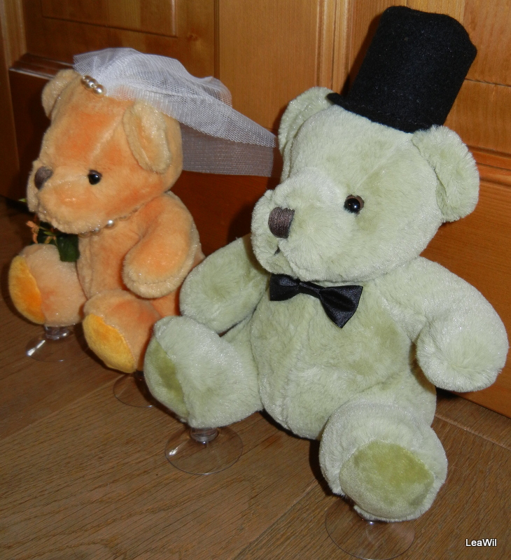 Plyšoví medvědi barevní