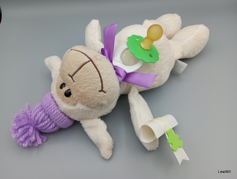 Ovečka fia zel miminko