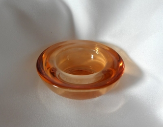 Skleněný svícen oranžový