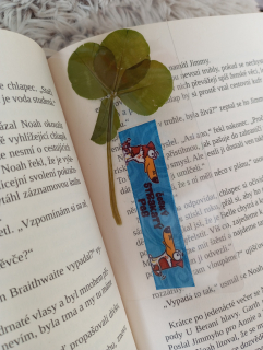 Čtyřlístková záložka do knihy český strakatý pes modry HŽB