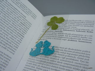 Čtyřlístková záložka do knihy modrozel.psíci