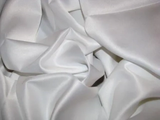 Bryndák pro novomanžele bílý - bez vzoru