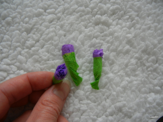 Kytička krepák růže jednotlivá fial