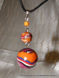 Prouhatá divočina přívěšek